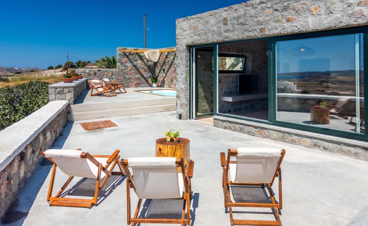 Petra Residence Mini Pool Spa Adamantas  Bagian luar foto